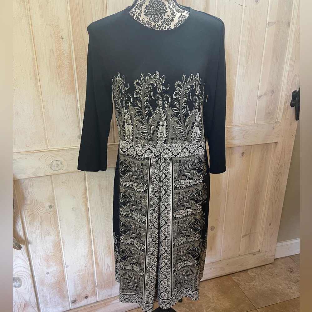 J Jill 3/4 Sleeve Front Pleat Dress Medium Black Paisley Print Midi Work